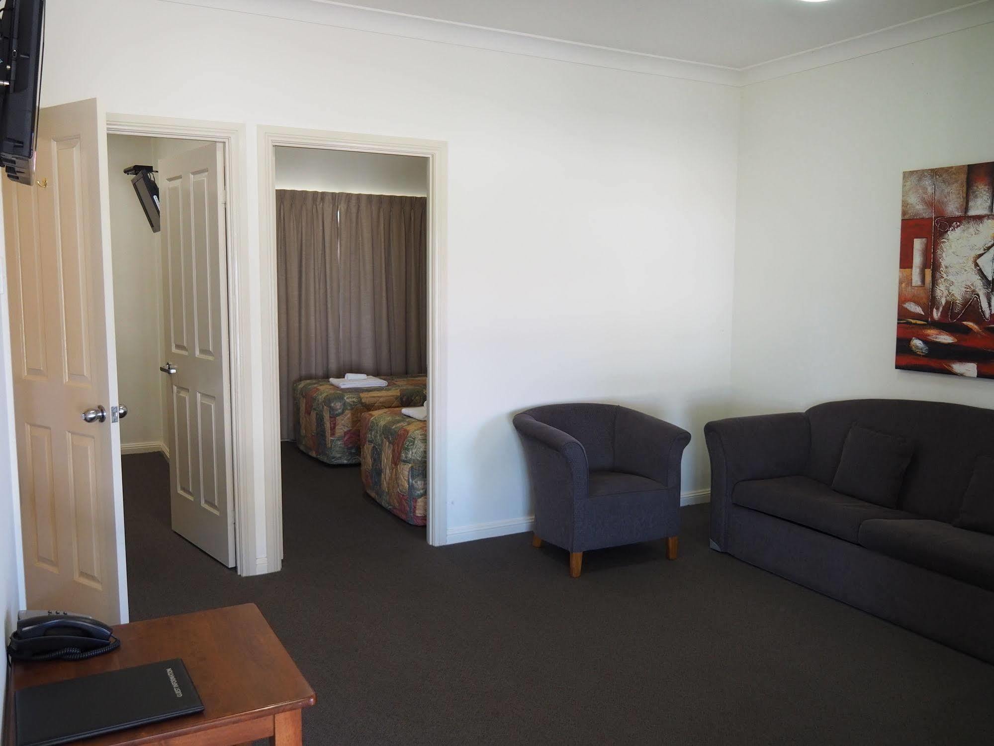 Pittsworth Motor Inn 외부 사진