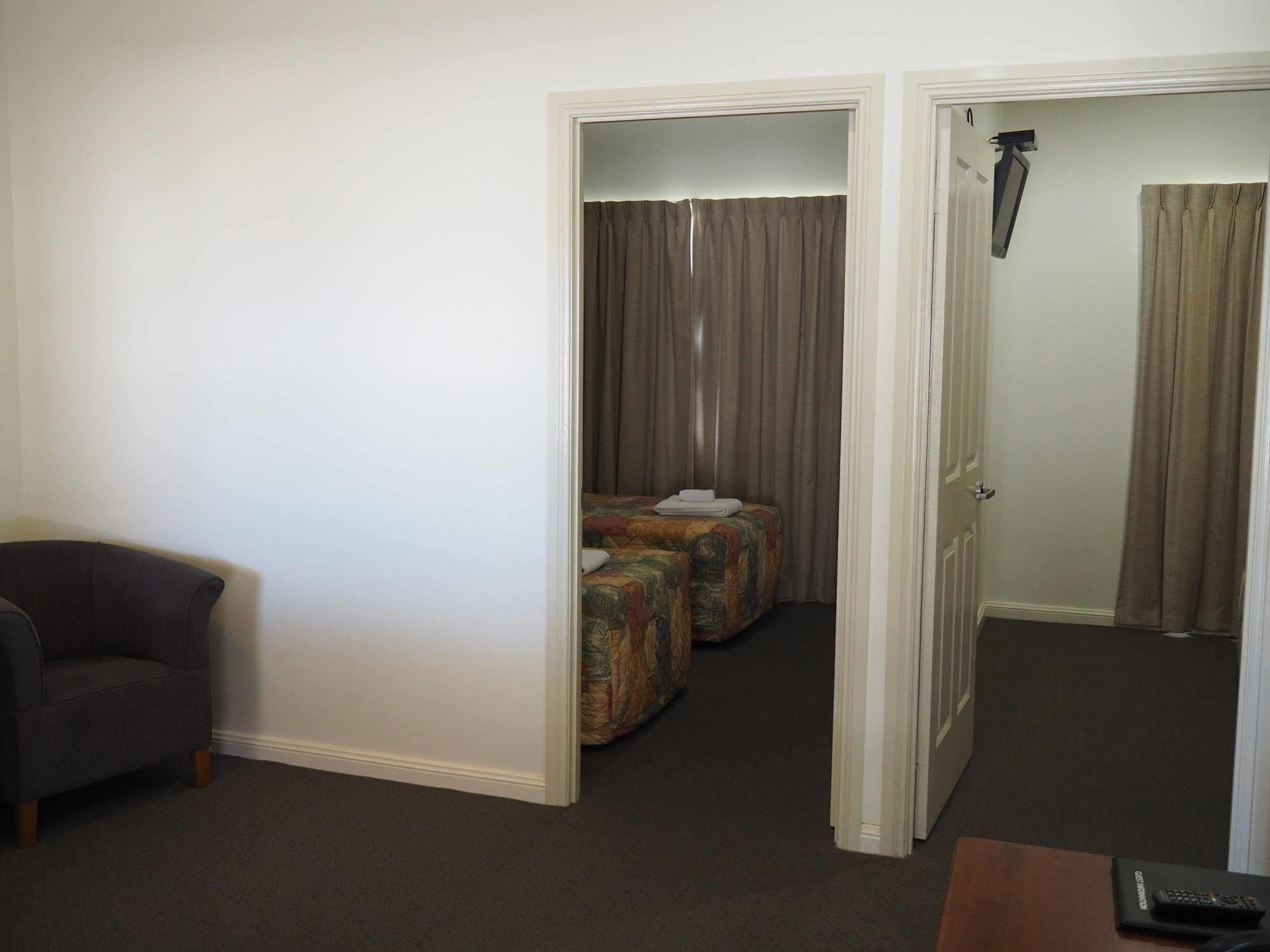 Pittsworth Motor Inn 외부 사진