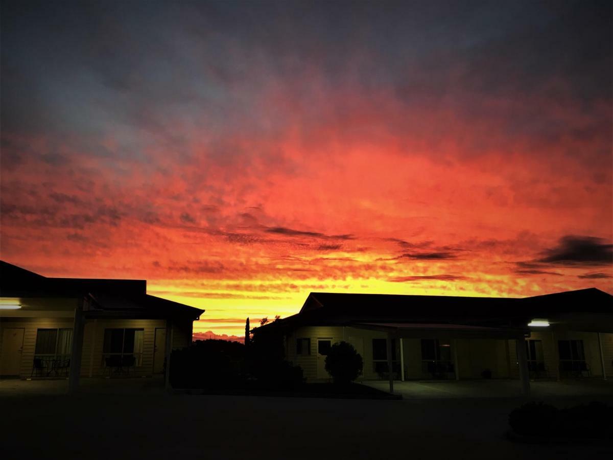 Pittsworth Motor Inn 외부 사진